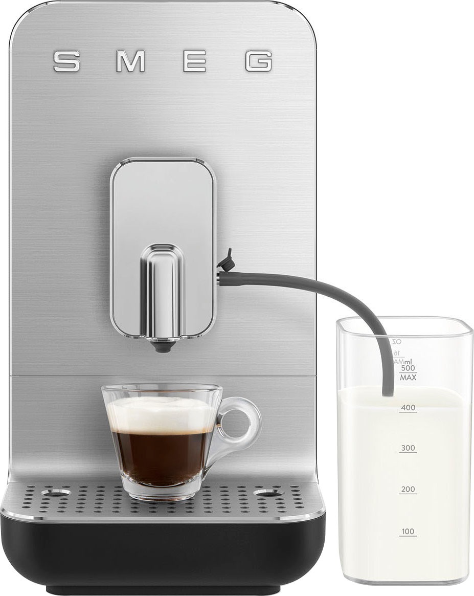 SMEG BCC13BLMEU Kompakt-Kaffeevollautomat mit Milchsystem Schwarz-Matt