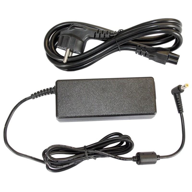 Shuttle PE90 Innenraum 90W Schwarz Netzteil & Spannungsumwandler
