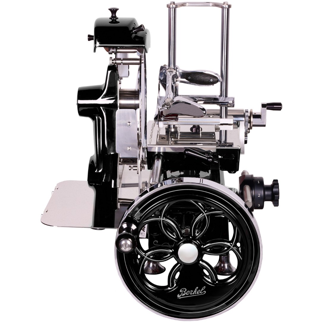 Berkel Volano B2 schwarz fiorato Schwungrad-Aufschnittmaschine